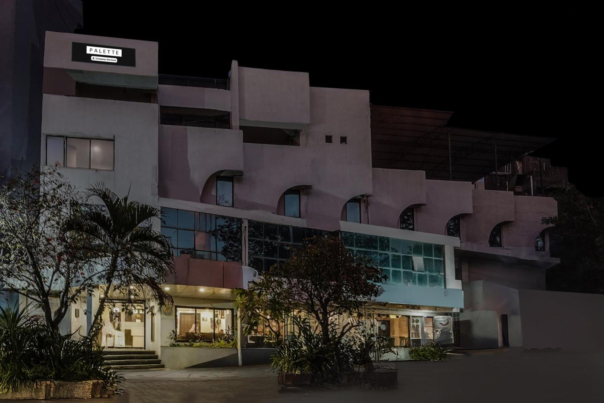 Hotel Palette Country Club Surate Extérieur photo