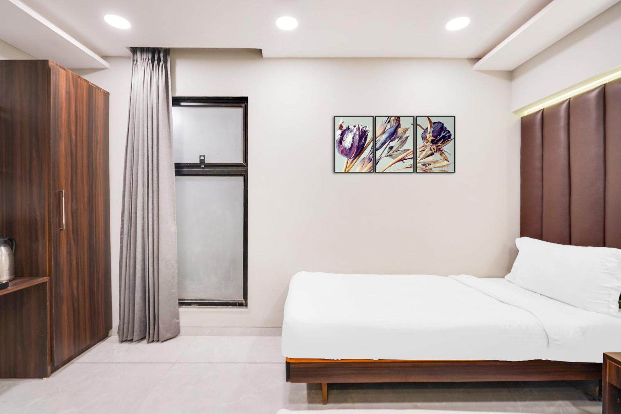 Hotel Palette Country Club Surate Extérieur photo
